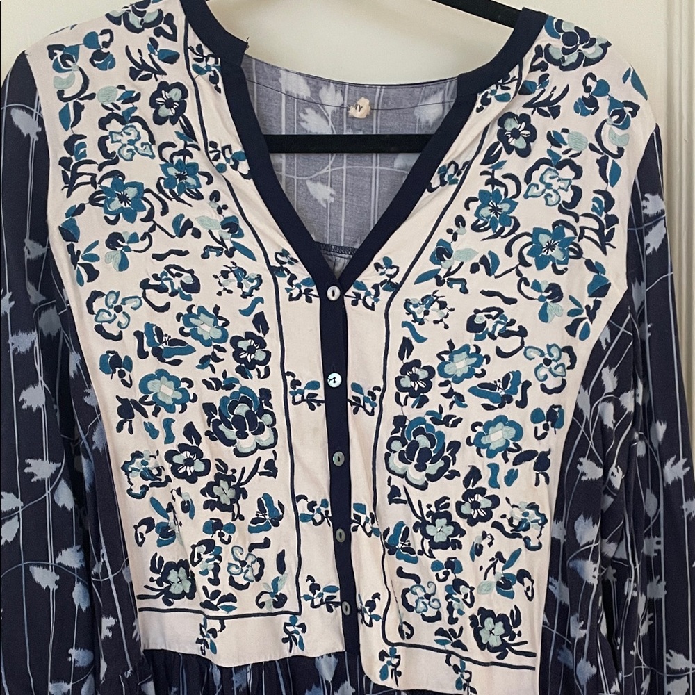 Anthropologie Long Sleeve embroidered shirt dress in blue EUC